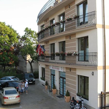 Hotel Bulevard オラデア エクステリア 写真